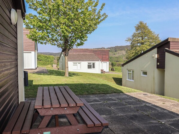 Terrace/patio - Pebble & Pine (Newton Abbot)