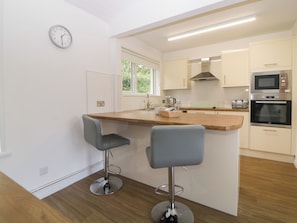 Cottage | Interior - Pebble &amp; Pine at Harcombe House (Newton Abbot)