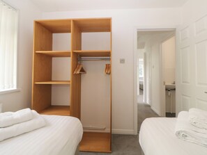 Cottage | Interior - Pebble &amp; Pine at Harcombe House (Newton Abbot)