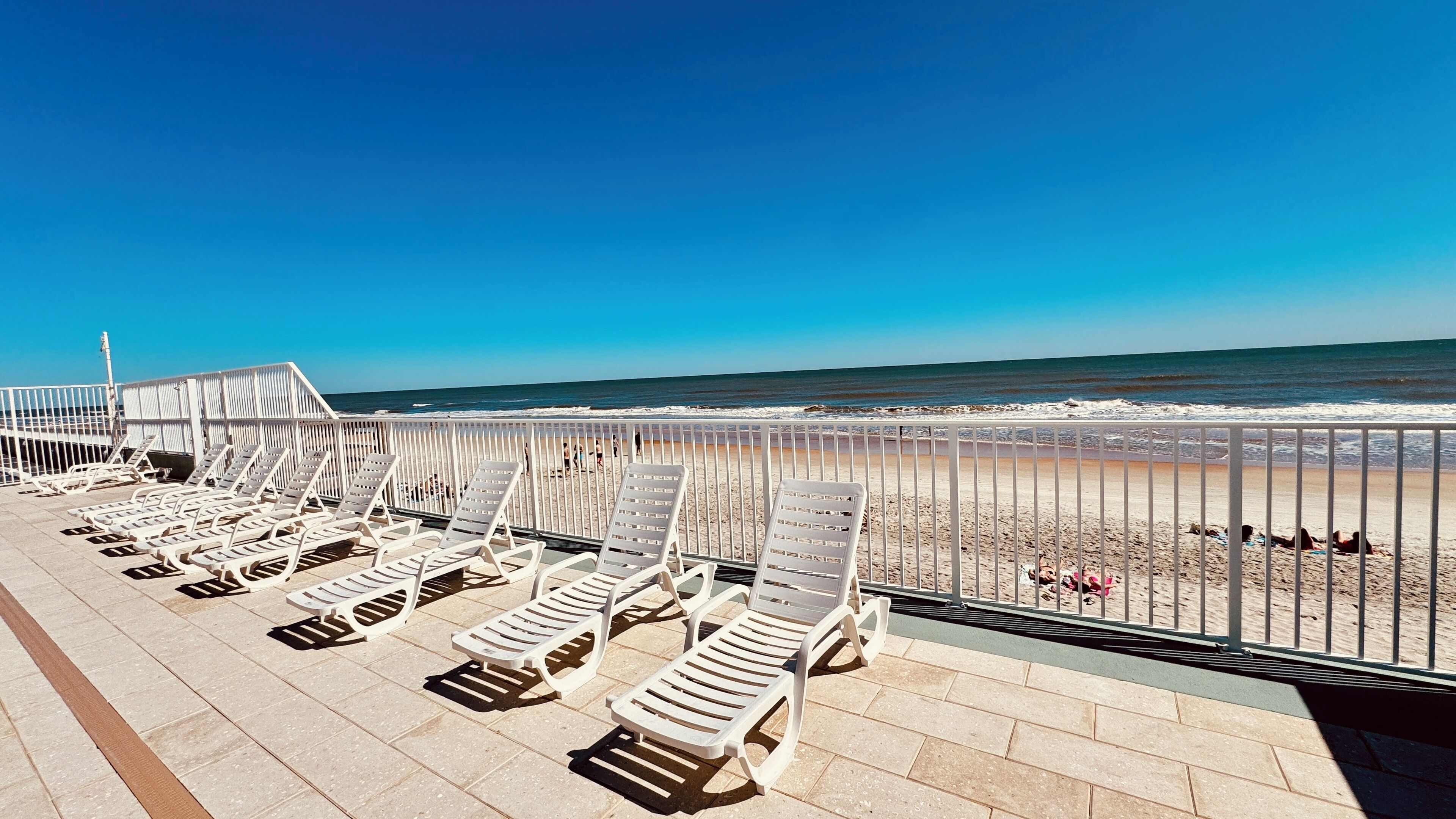 Outdoor pool, open 8:00 AM to 9:00 PM, pool loungers