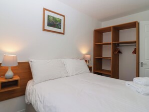 3 habitaciones, decoración personalizada y muebles diferentes