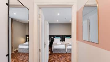 1 bedroom, iron/ironing board, internet, bed sheets