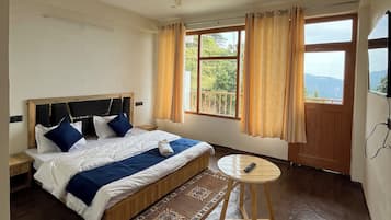 Deluxe Double Room, Balcony, Hill View