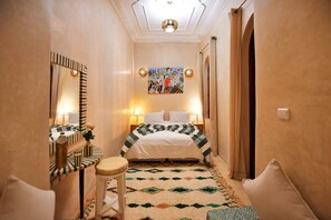 6 bedrooms, WiFi