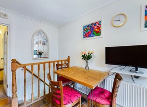 Huis | 1 slaapkamer, een bureau