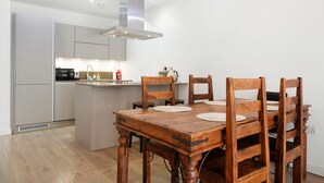 Apartment | 3 bedrooms - The Allcroft Apartment (London)