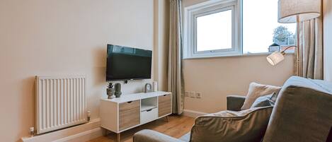 Maison, accessible aux personnes à mobilité réduite | 2 chambres, bureau
