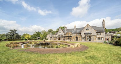 Harcombe House Rooms Accessible Ground Floor Twin