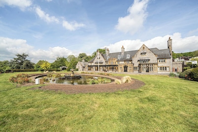 Harcombe House Rooms Accessible Ground Floor Twin