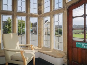 Interior - Harcombe House Rooms Accessible Ground Floor Twin (Newton Abbot)