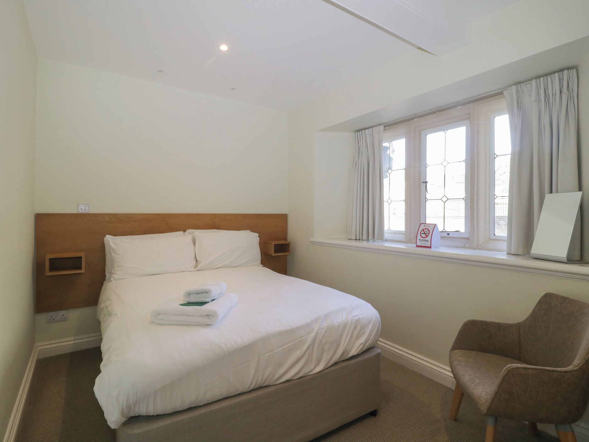 1 sovrum, individuell inredning, unika möbler och gratis wi-fi