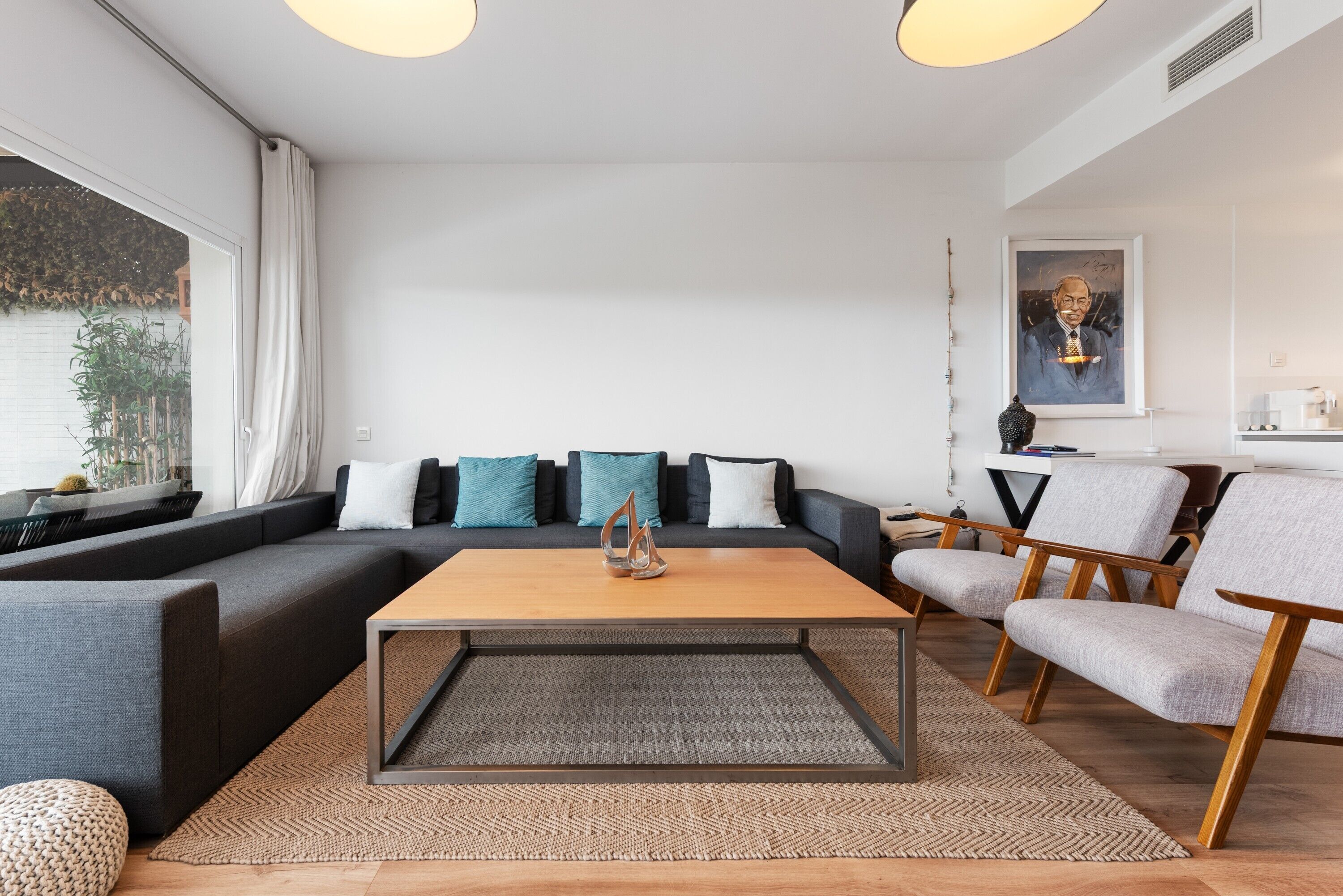 Télévision, cheminée