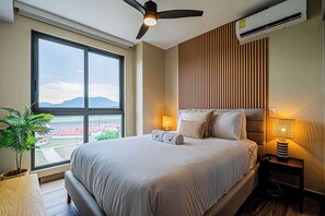 1 habitación, tabla de planchar con plancha, wifi y ropa de cama 