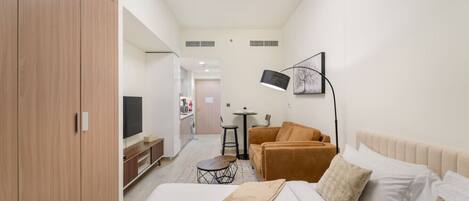 アイロン / アイロン台、WiFi、ベッドシーツ