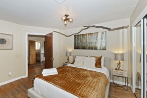 4 chambres, lit de bébé portatif, accès au Wi-Fi (inclus)