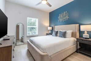 1 bedroom, desk, iron/ironing board, WiFi - Landing | Beautiful 1BD, Yoga Studio, Pool (Santa Rosa Beach)