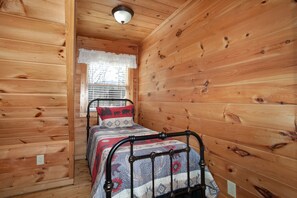 3 Schlafzimmer, Bügeleisen/Bügelbrett, Reisekinderbett, kostenloses WLAN