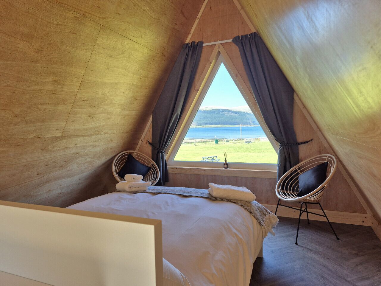 1 bedroom, desk, free WiFi, bed sheets