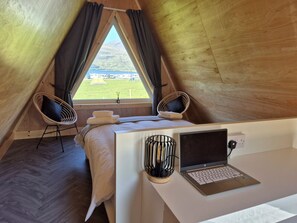 1 dormitorio, escritorio, wifi gratis y ropa de cama