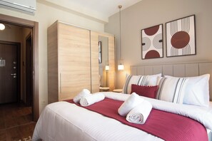 1 bedroom, iron/ironing board, free WiFi, bed sheets