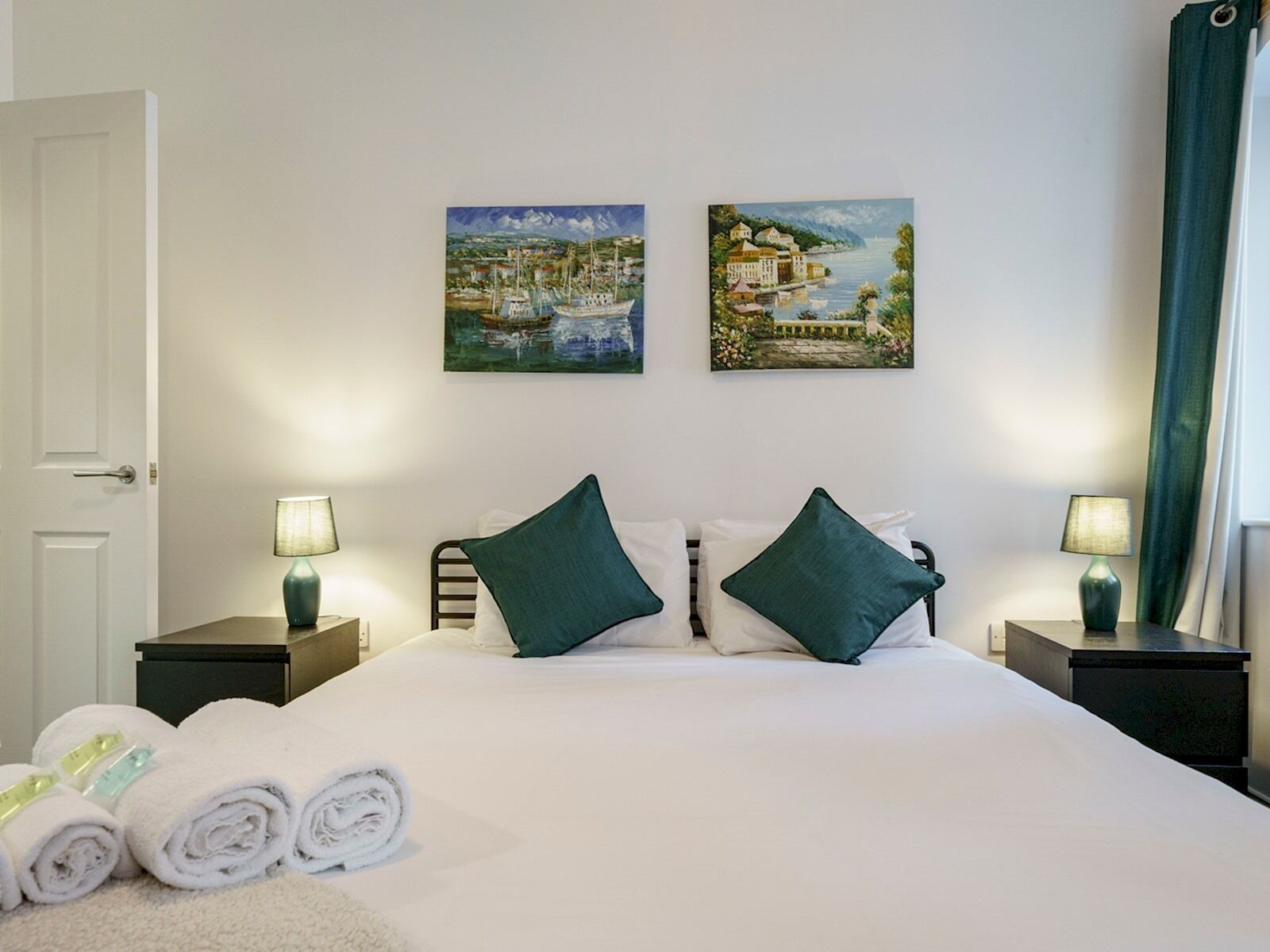3 habitaciones, tabla de planchar con plancha y wifi gratis 