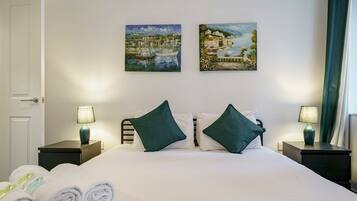 3 habitaciones, tabla de planchar con plancha y wifi gratis