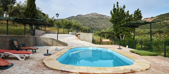 Cottage 'Majolero 3' with Shared Pool, Balcony and Wi-Fi