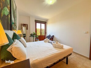 3 habitaciones, wifi gratis y ropa de cama 