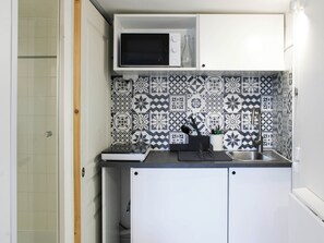 Kühlschrank, Mikrowelle