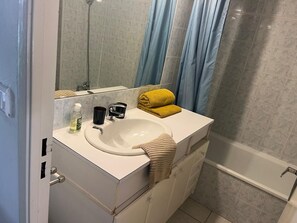 Hair dryer, towels