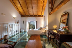 3 Schlafzimmer, BĂŒgeleisen/BĂŒgelbrett, kostenloses WLAN, BettwĂ€sche
