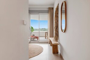 3 soverom, strykejern/-brett, reiseseng for barn og wi-fi