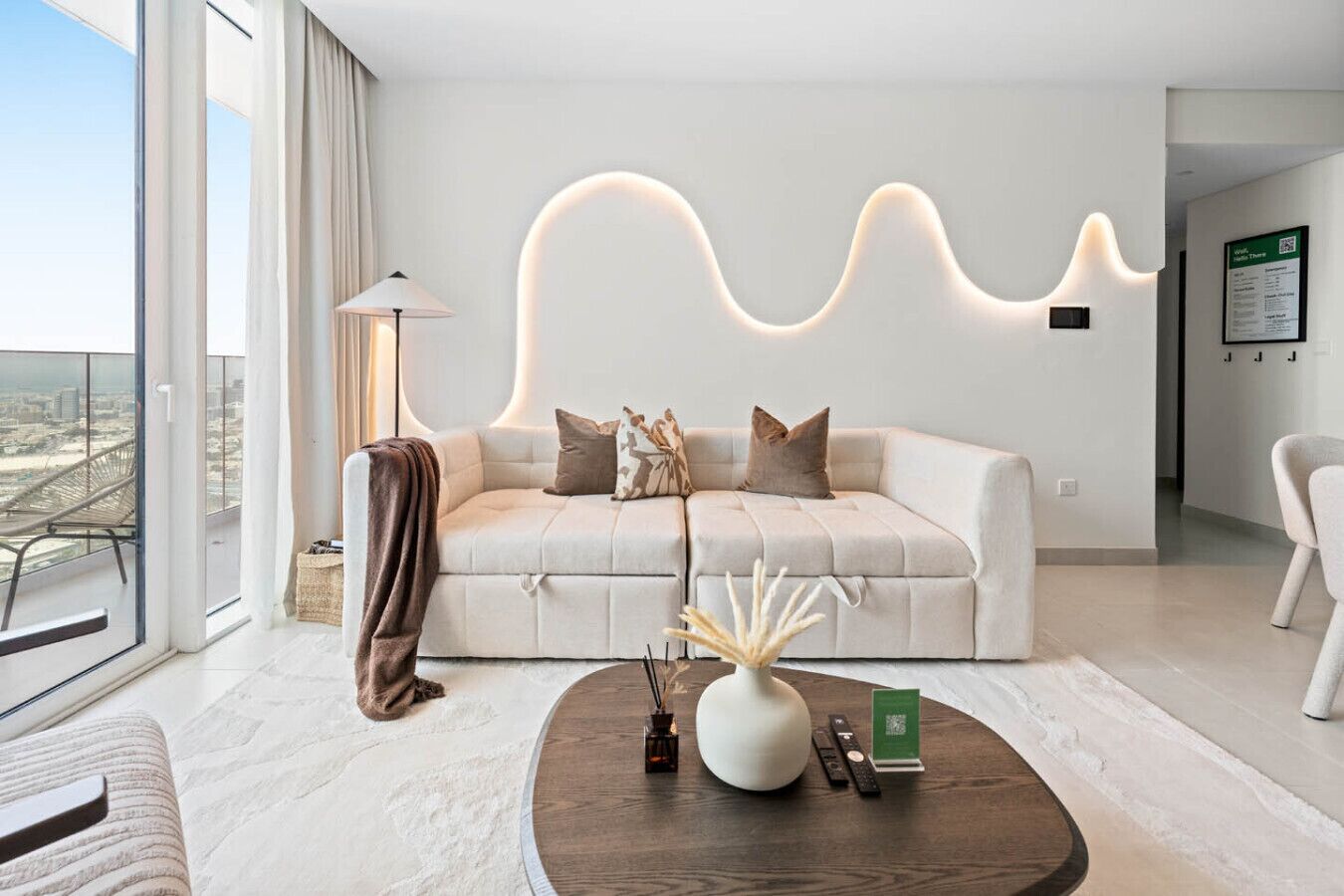41st-floor 2br With World`s Highest Running Track - Dubai