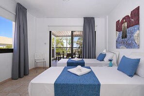 3 chambres, fer et planche à repasser, accès Internet, draps fournis