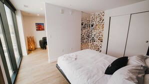1 quarto, escrivaninha, berço de viagem, Wi-Fi de cortesia