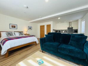 1 bedroom, iron/ironing board, free WiFi, bed sheets - Viewforth Studio No1 (Fort William)