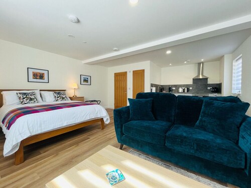 Viewforth Studio No1