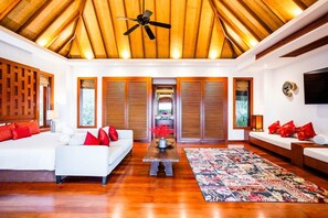 9 chambres, fer et planche à repasser, accès Internet, draps fournis