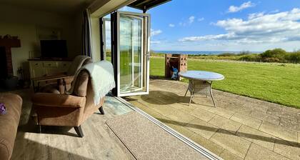 Len's Sandy Collection - 3 Cottages that sleeps 16 guests in 8 bedrooms