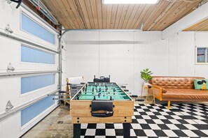 Spielezimmer