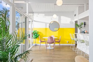 تناول الطعام