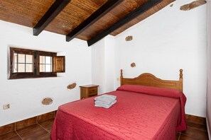 3 habitaciones y ropa de cama 