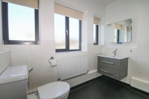 Shower - Marine Court Suite (Littlehampton)