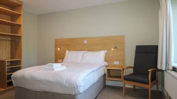 1 bedroom, individually decorated, individually furnished, free WiFi