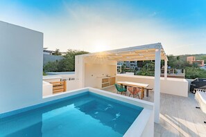 Pool - Rooftop Plunge Pool & Surf-Friendly Beach (Huatulco)