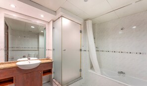 Haartrockner, Handtücher