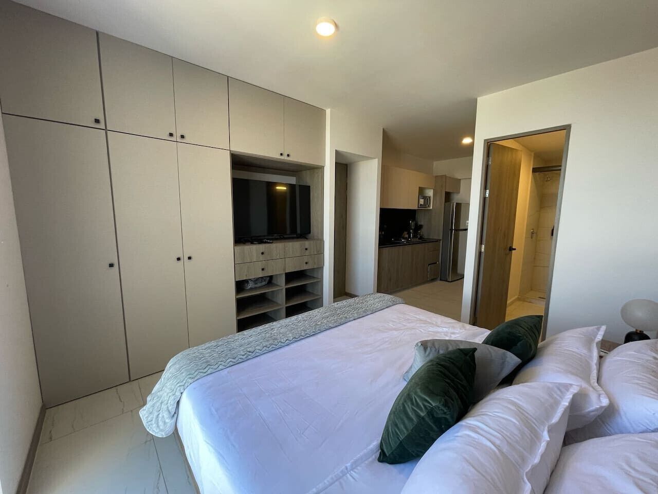 1 sovrum, skrivbord och wi-fi