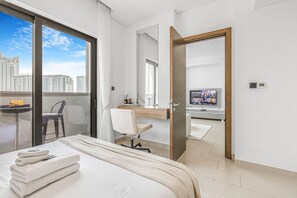 1 chambre, bureau, fer et planche à repasser, Wi-Fi gratuit