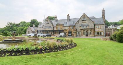Pebble Path at Marine Court