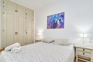 2 bedrooms, free WiFi, bed sheets